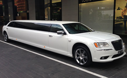 Special occasion limo hire Melbourne 